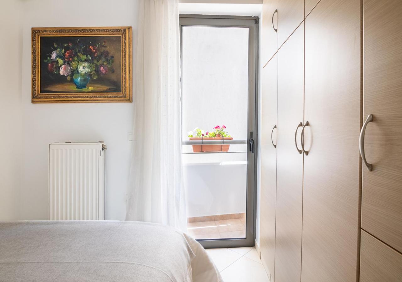 Elegant Apt 50Meters Close Acropolis Athens Exterior photo