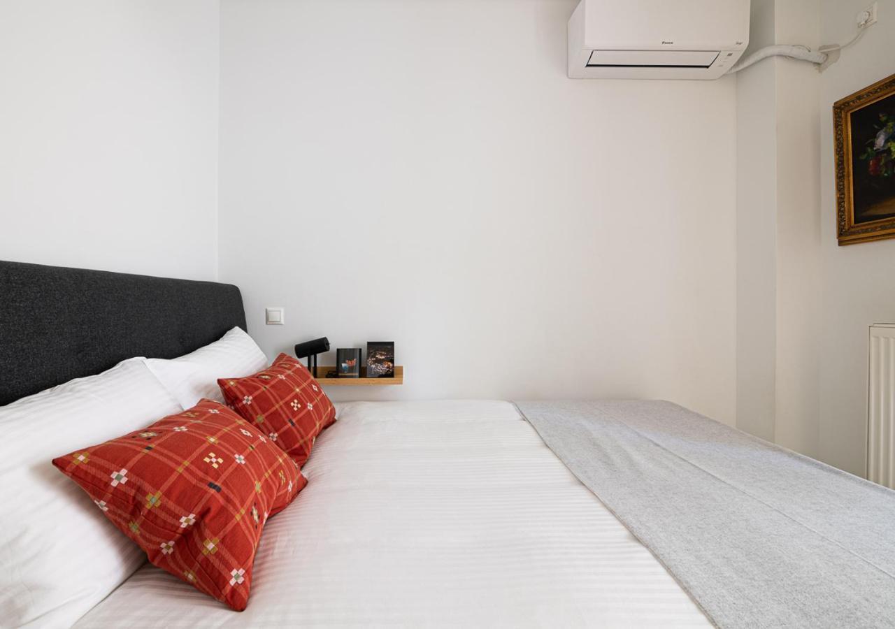 Elegant Apt 50Meters Close Acropolis Athens Exterior photo